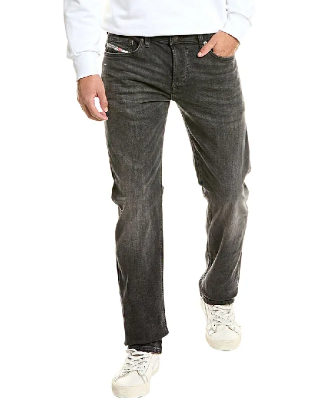 Jeans for Men with Skinny LegsDiesel Safado Black Straight Jean