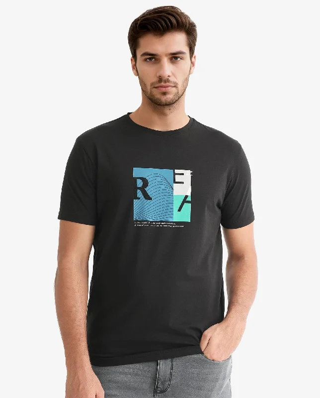 Men's Shirts with Convertible CollarsRare Rabbit Men's Salta Black Crew Neck Half Sleeves Regular Fit Flock Branding Graphic Print T-Shirt Men's Shirts with Convertible CollarsRare Rabbit Men's Salta Black Crew Neck Half Sleeves Regular Fit Flock Branding Graphic Print T-Shirt