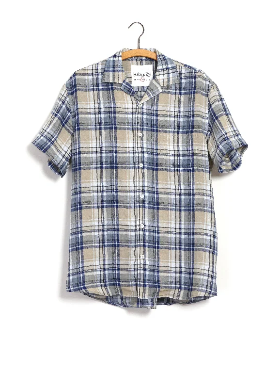 Men's Tab-Collar Shirts for a Crisp LookJONNY | Short Sleeve Shirt | Big Blue Checks Men's Tab-Collar Shirts for a Crisp LookJONNY | Short Sleeve Shirt | Big Blue Checks