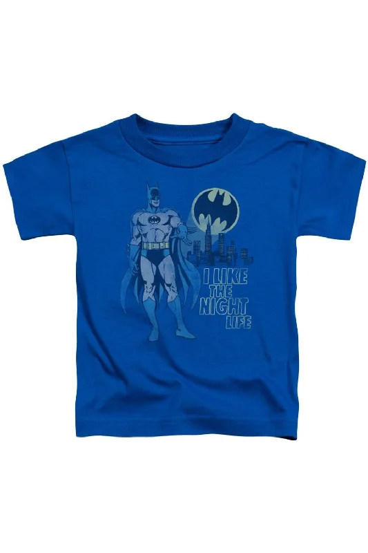 Men's Shirts with Pin CollarsDC Comics Night Life Short Sleeve Juvenile Tee / T-Shirt Men's Shirts with Pin CollarsDC Comics Night Life Short Sleeve Juvenile Tee / T-Shirt