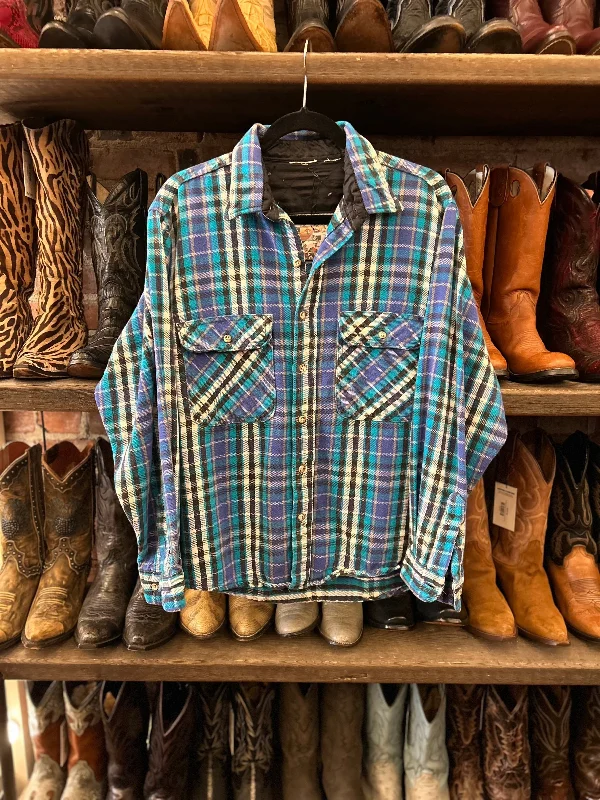 Men's Bold-Color Shirts for a Statement PieceMen’s Vintage Flannel Sz XL