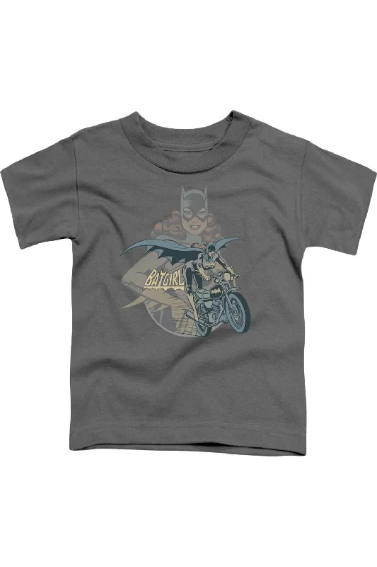 Versatile Men's Tank TopsDC Comics Batgirl Biker Short Sleeve Juvenile Tee / T-Shirt Versatile Men's Tank TopsDC Comics Batgirl Biker Short Sleeve Juvenile Tee / T-Shirt