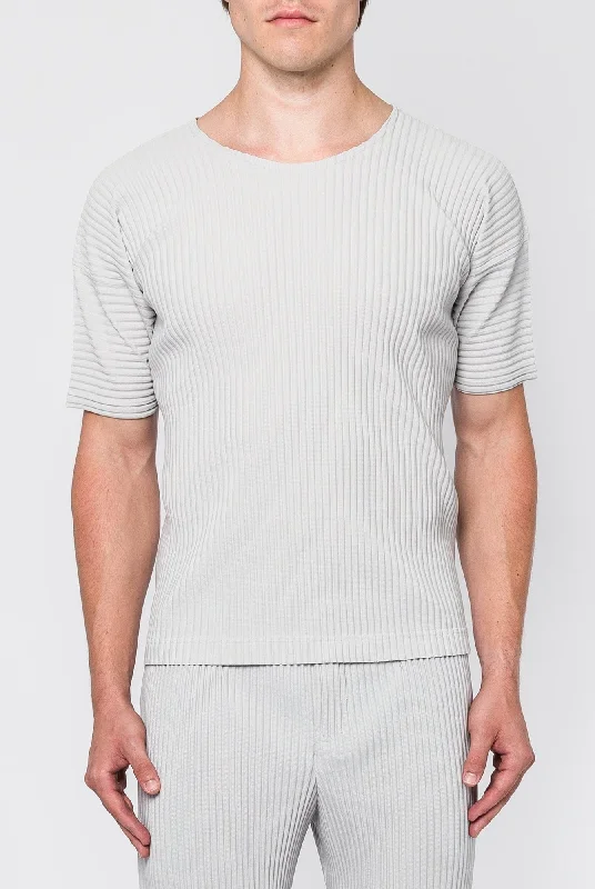 Durable Men's Car CoatsHomme Plissé Issey Miyake Basics T-Shirt in Light Gray