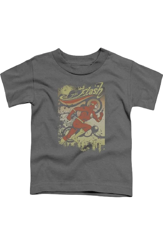 Men's Shirts with Embellished CollarsDC Comics Flash Just Passing Through Short Sleeve Juvenile Tee / T-Shirt Men's Shirts with Embellished CollarsDC Comics Flash Just Passing Through Short Sleeve Juvenile Tee / T-Shirt