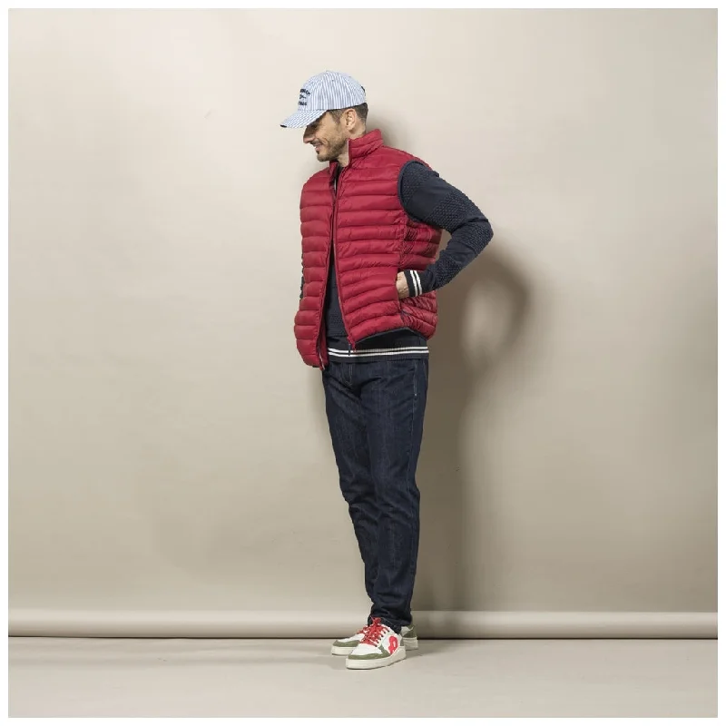 Durable Men's Car CoatsBenjamin Vest - SR Red