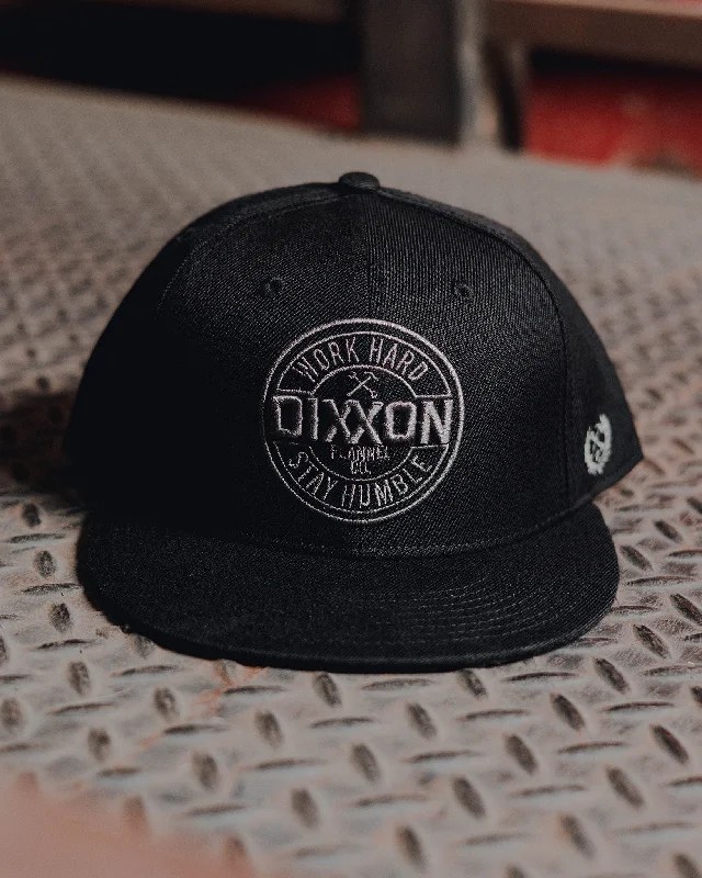 Gentlemen's Fedora HatsGray Corpo Flat Bill Snapback - Black