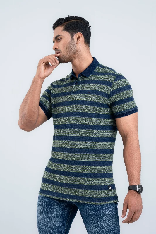 Men's Shirts with Asymmetrical HemlinesRegular Fit Jacquard Polo Shirt