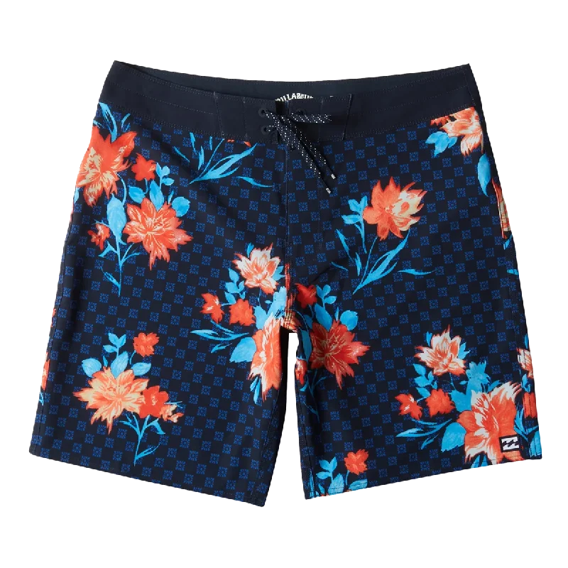 Patterned and Solid Men's Bermuda ShortsMen's Sundays PRO 19" Shorts