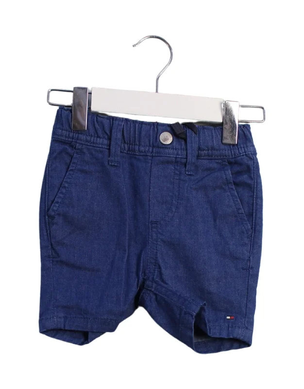 Stylish Men's Chino ShortsTommy Hilfiger Shorts 9-12M