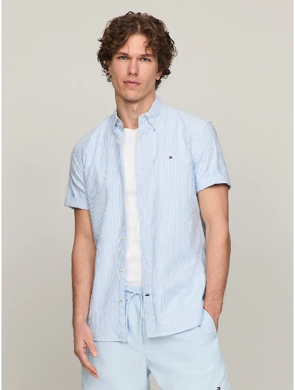 Men's Minimalist Shirts for a Clean LookTommy Hilfiger Men's Regular Fit Stripe Short-Sleeve Oxford Shirt Men's Minimalist Shirts for a Clean LookTommy Hilfiger Men's Regular Fit Stripe Short-Sleeve Oxford Shirt