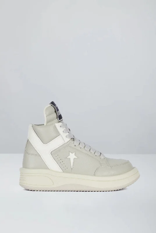 Men's Coats for Casual WearRick Owens DRKSHDW x Converse Turbowpn in Oyster/White