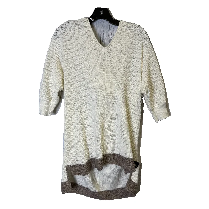 Essential Men's Sports HoodiesSweatshirt Hoodie By New York And Co In Cream, Size: L Essential Men's Sports HoodiesSweatshirt Hoodie By New York And Co In Cream, Size: L