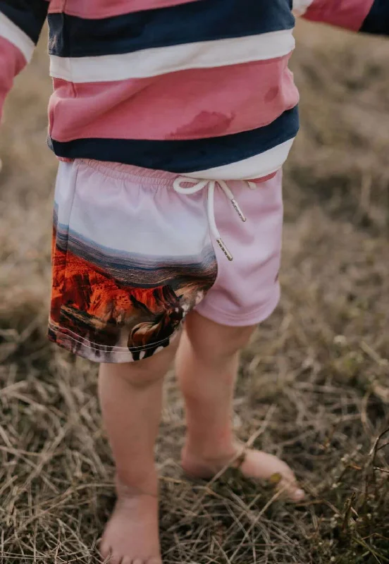 Men's Versatile Outdoor Adventure ShortsLittle Windmill Sunrise Shorts