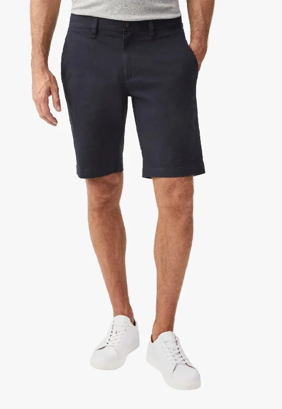 Durable Construction Men's Cargo ShortsR.M. Williams Mens Scarborough Shorts