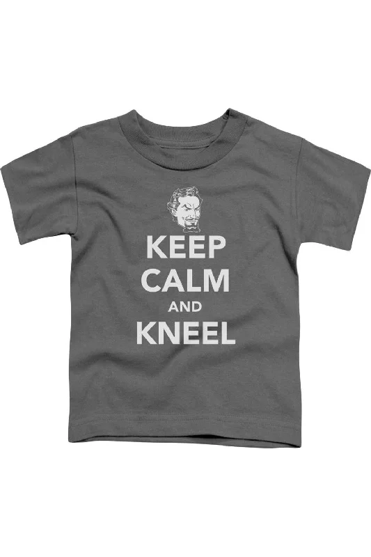 Men's Shirts with Snap ButtonsDC Comics Keep Calm And Kneel Short Sleeve Juvenile Tee / T-Shirt Men's Shirts with Snap ButtonsDC Comics Keep Calm And Kneel Short Sleeve Juvenile Tee / T-Shirt