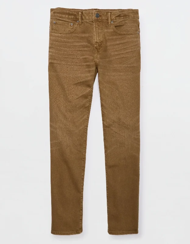 Stylish Men's JeansAE AirFlex+ Slim Straight Jean