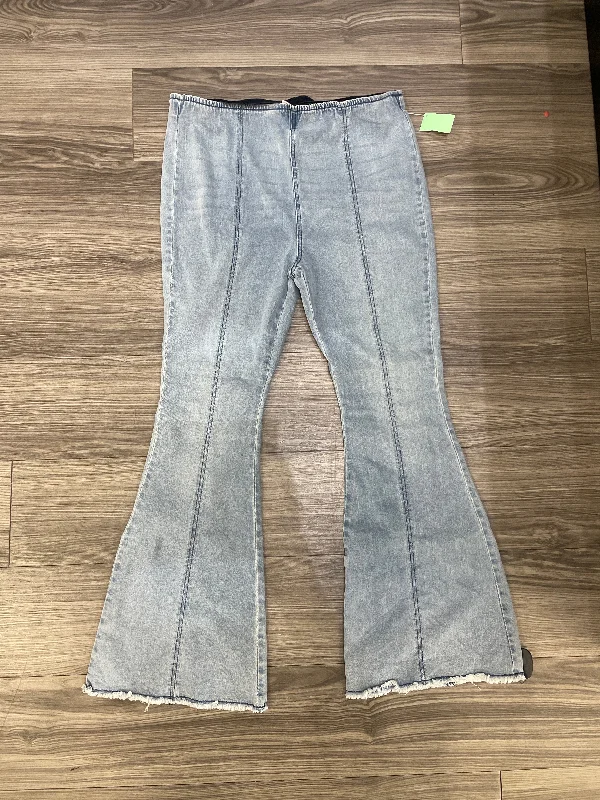 Men's Jeans for a Casual LookJeans Flared By No Boundaries In Blue, Size: 2x