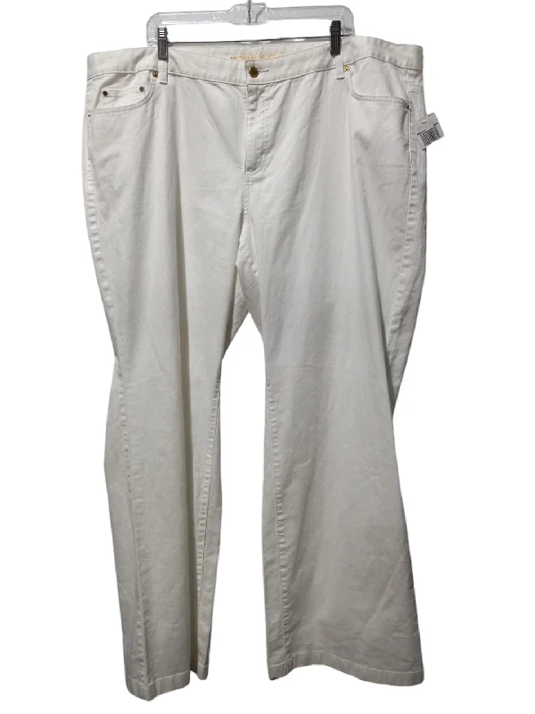 Fashion-Forward Men's JeansJeans Flared By Michael By Michael Kors In White, Size: 24w Fashion-Forward Men's JeansJeans Flared By Michael By Michael Kors In White, Size: 24w