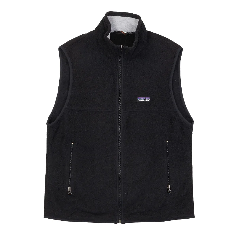 Men's Coats with Embroidered DetailsM's Synchilla Vest