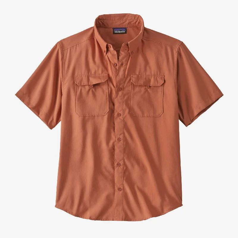 Men's Tab-Collar Shirts for a Crisp LookM's Self Guided Hike Shirt