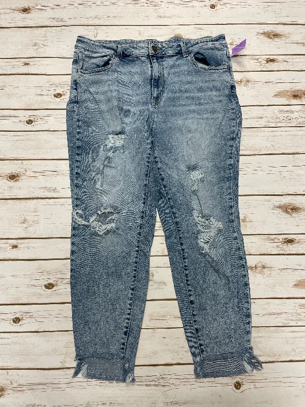 Mid-Waisted Men's JeansJeans Cropped By Maurices In Blue Denim, Size: 18w