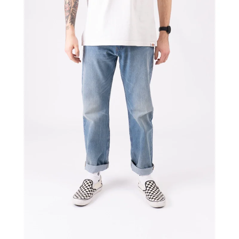 Oversized Men's JeansLevi's Skate 551 Z Straight