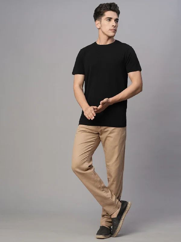 Men's Muscle Fit T-Shirts for a Body-Hugging FitMen's Khaki Cotton Linen Slim Fit Pant Men's Muscle Fit T-Shirts for a Body-Hugging FitMen's Khaki Cotton Linen Slim Fit Pant