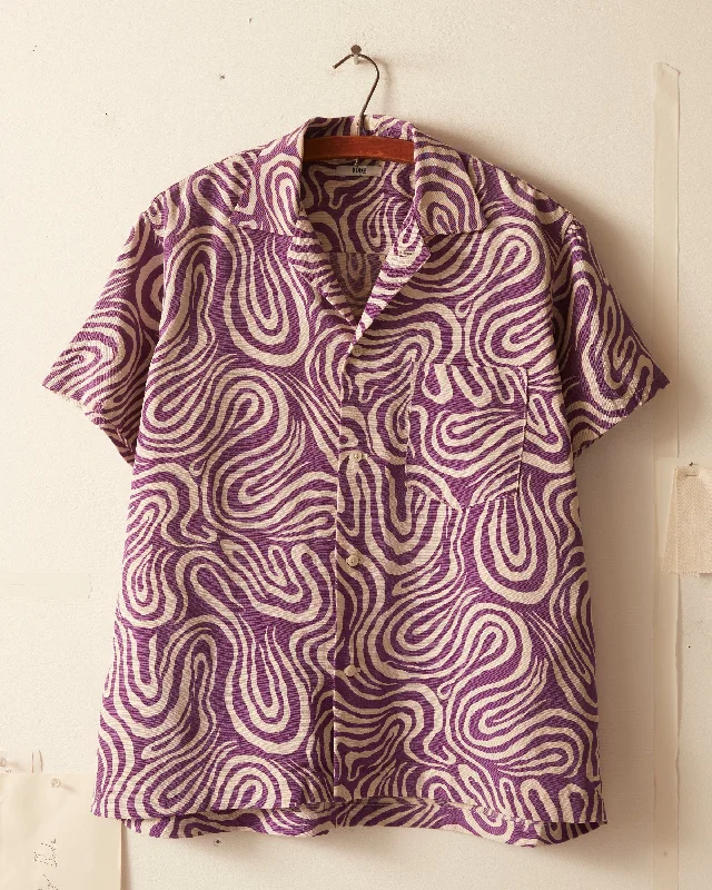 Men's Checked Short-Sleeve Shirts for Summer FunMystic Waves Short Sleeve Shirt
