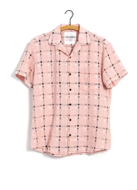 Men's Performance Shirts for Active LifestylesJONNY | Short Sleeve Shirt | Vegas Pink Men's Performance Shirts for Active LifestylesJONNY | Short Sleeve Shirt | Vegas Pink