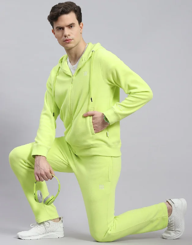 Men Green Solid Hooded Full Sleeve Tracksuit